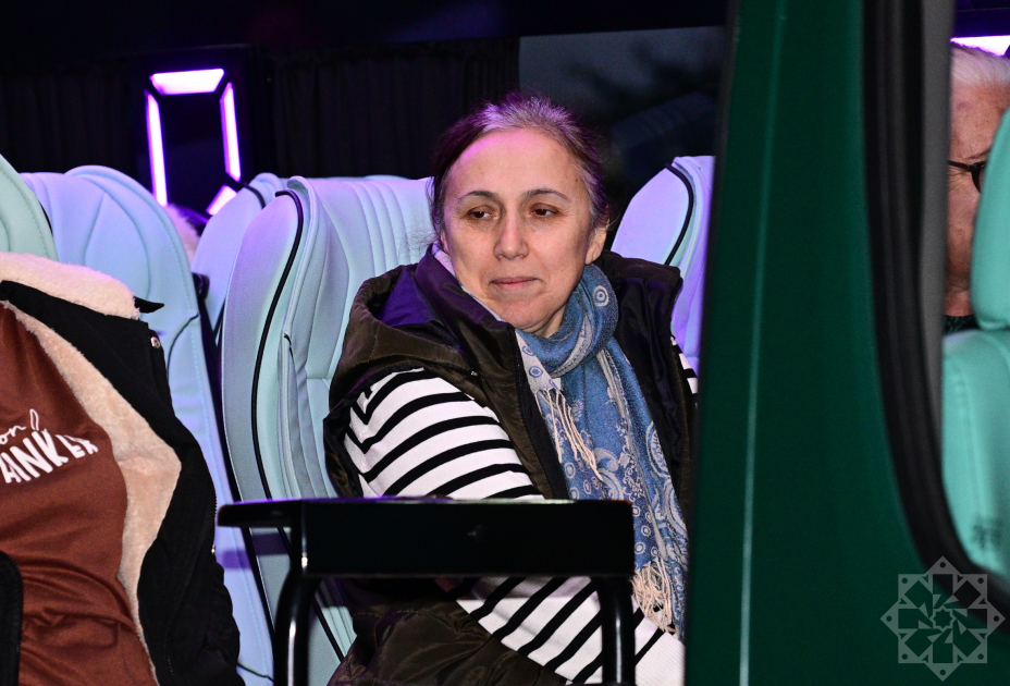 Onlar da doğma yurdlarına qayıdırlar - FOTO