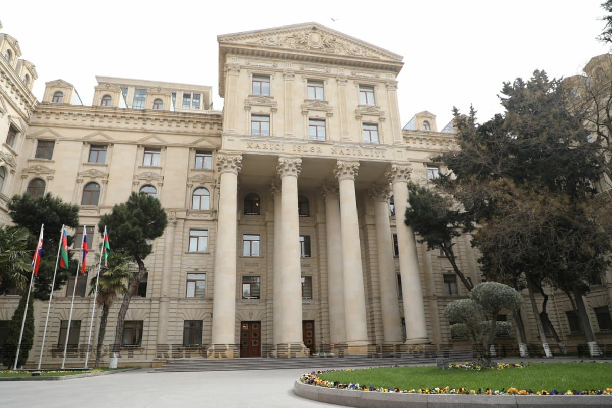 Azərbaycan XİN-dən İrlandiyaya TƏBRİK - FOTO