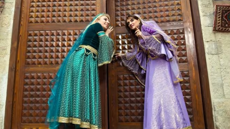 Novruzun ən ilginc FALLARI &ndash; Dəli ola bilərsiniz...