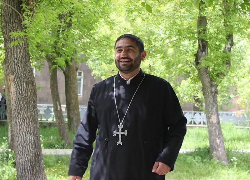 II Qareginin qardaşı oğlu ev dustaqlığından azad edildi