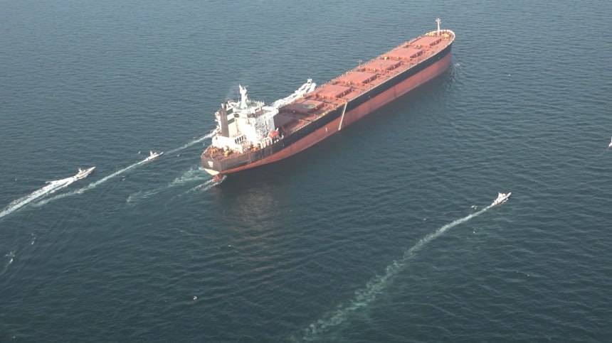 BƏƏ Hörmüz boğazının açılması üzrə koalisiyaya qoşula bilər