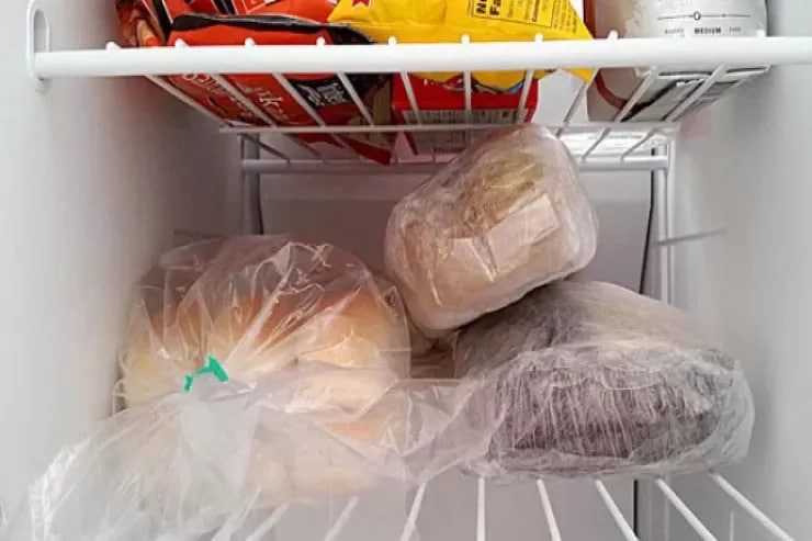 Çörəyi burada saxlayın: qida dəyəri artır