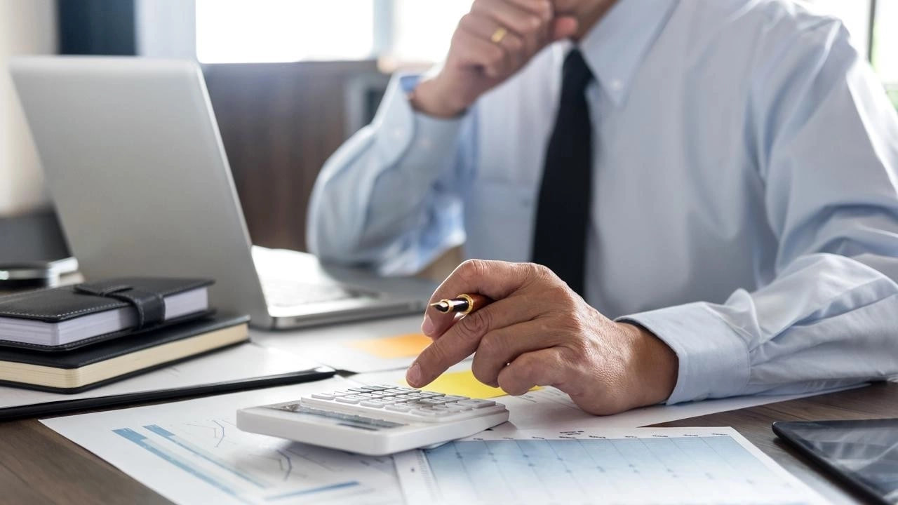 Dövlət qulluğunda mükafat sistemi LƏĞV OLUNUR