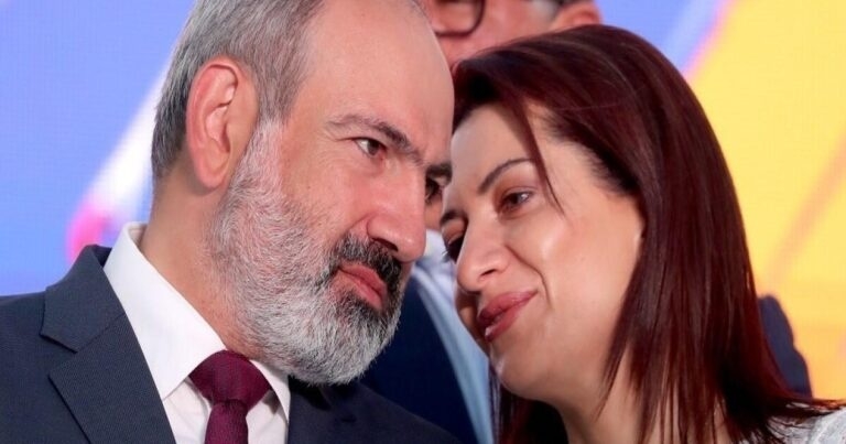 Paşinyan Annadan geyiminə görə AYRILIB? - ŞOK FOTO