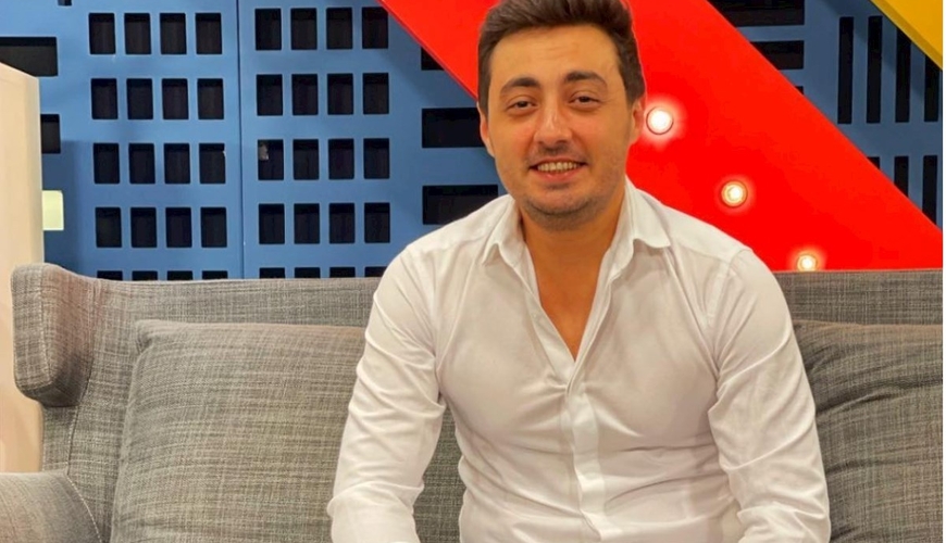 "Komedixana"nın aktyoru borca düşdü, mağazası bağlandı