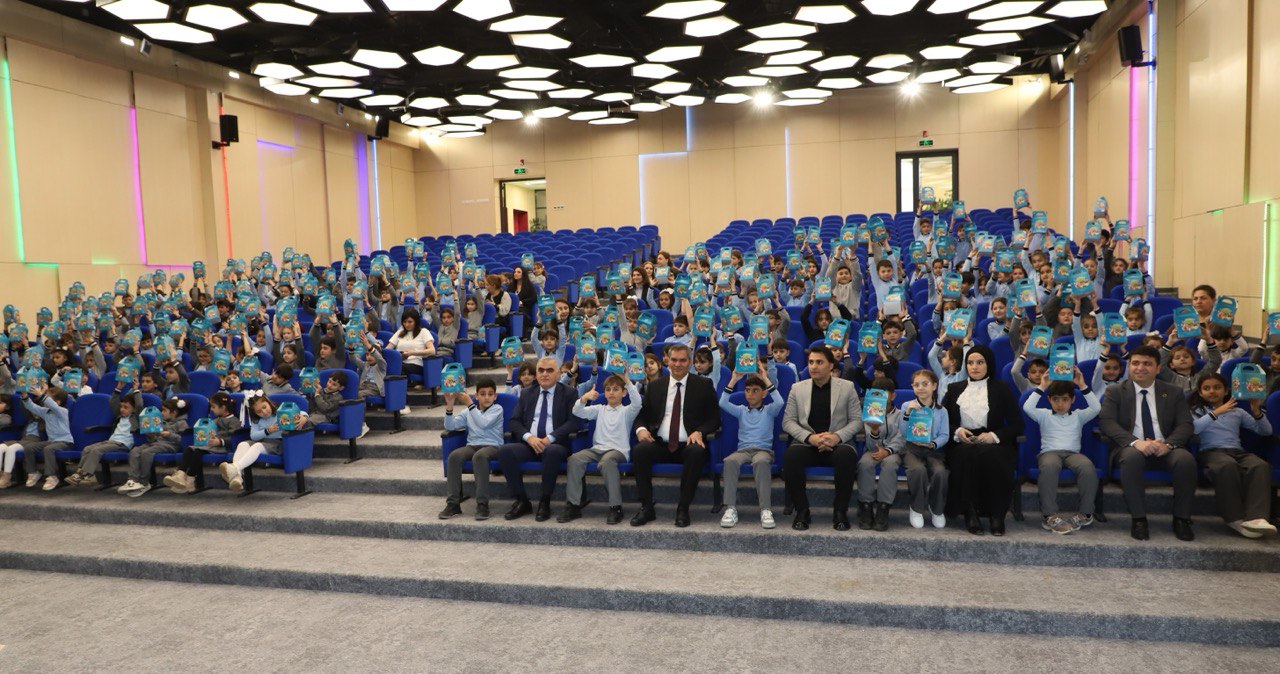 AHİK uşaqlar üçün bayram tədbirləri təşkil edir &ndash; FOTO