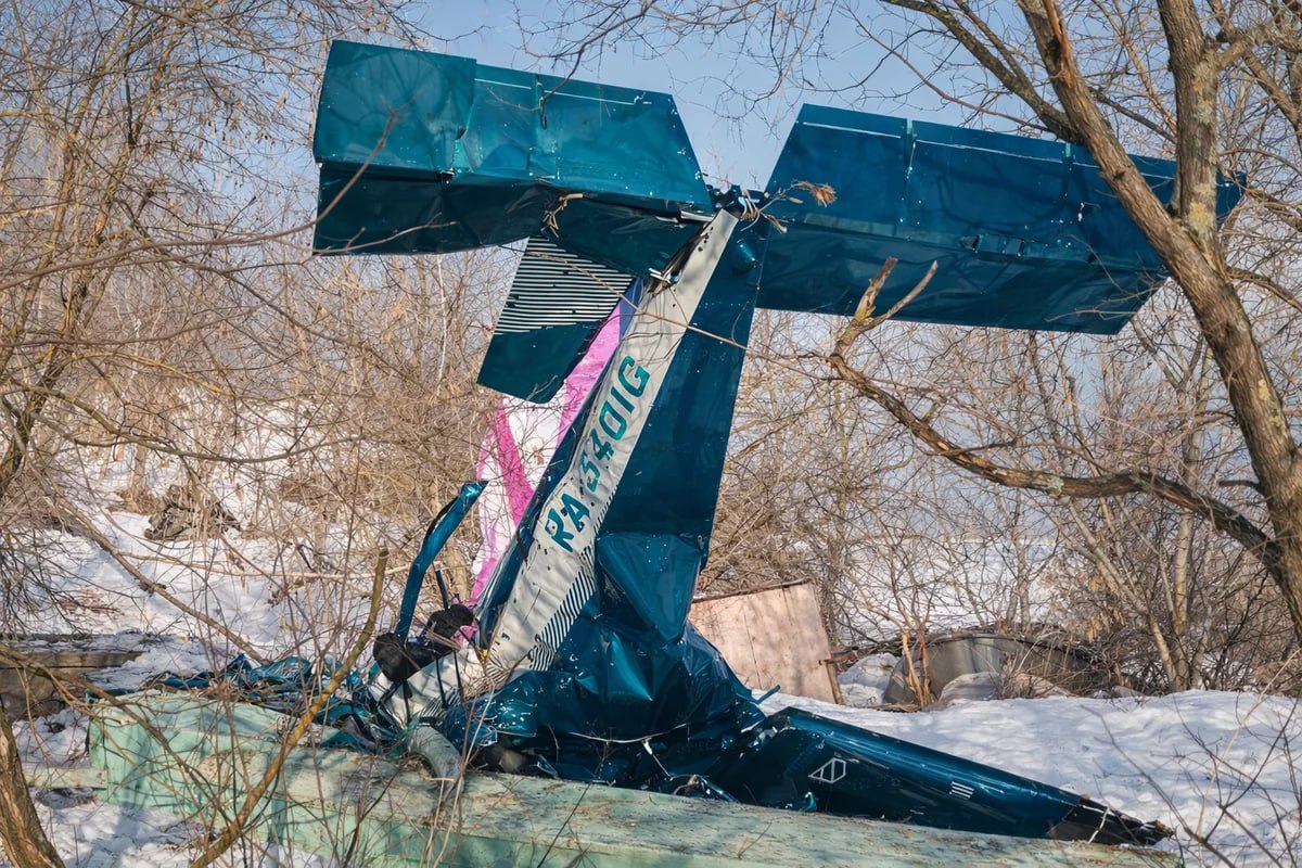 Rusiyada təyyarə qəzaya uğradı: Ölənlər var - FOTO Rusiyada təyyarə qəzaya uğradı: Ölənlər var - FOTO