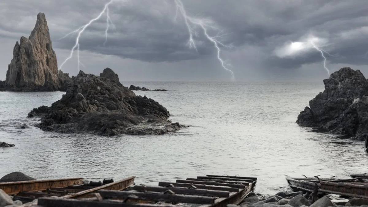 Narelle qasırğası Avstraliyanı cənginə alıb Narelle qasırğası Avstraliyanı cənginə alıb