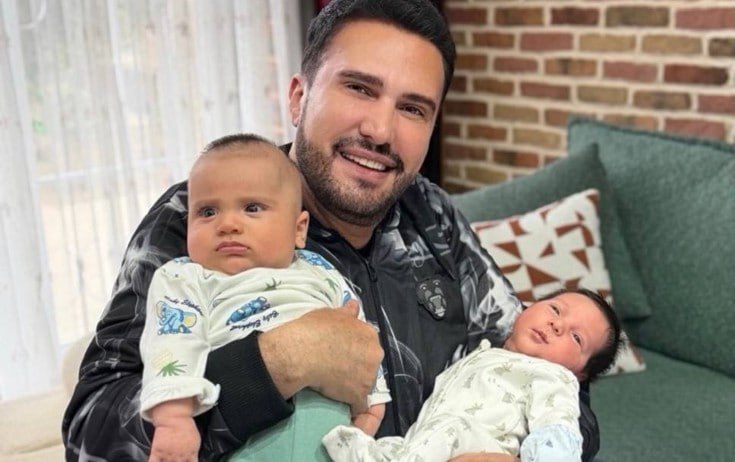 Nadir Qafarzadə nəvələri ilə - FOTO