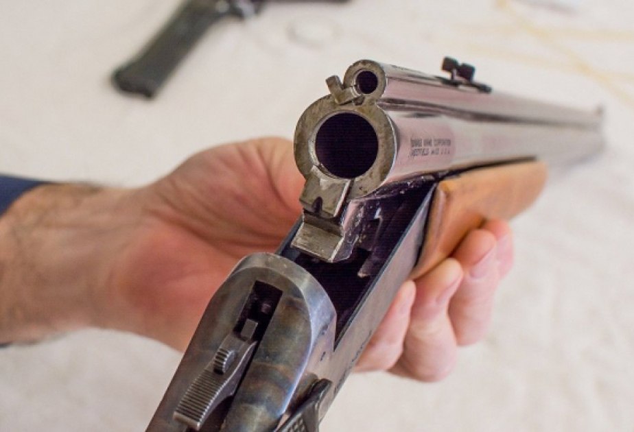 DİN: Ötən gün qanunsuz saxlanılan 14 odlu silah aşkarlanıb DİN: Ötən gün qanunsuz saxlanılan 14 odlu silah aşkarlanıb