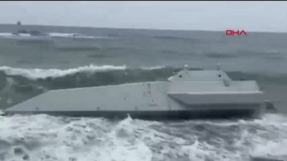 ABŞ-a məxsus dəniz pilotsuz aparatı Türkiyə sahillərinə çıxıb - VİDEO ABŞ-a məxsus dəniz pilotsuz aparatı Türkiyə sahillərinə çıxıb - VİDEO