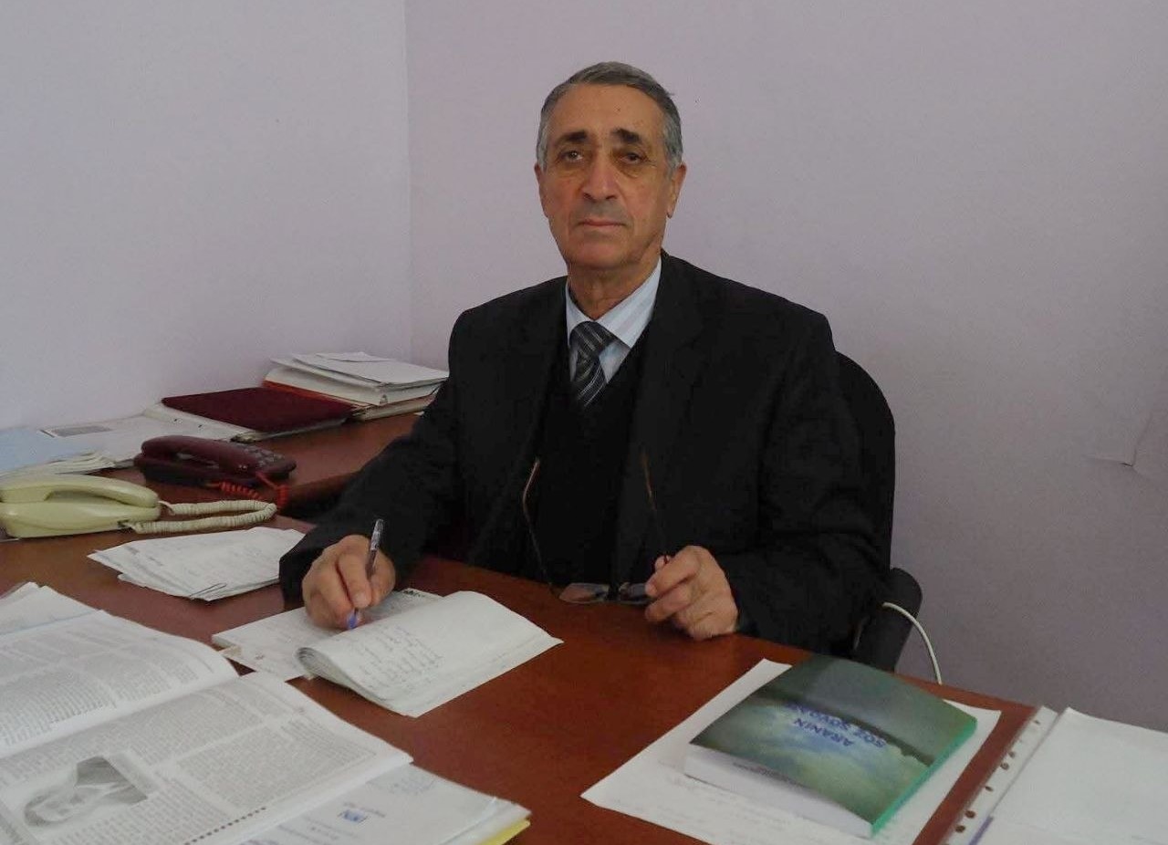 Mingəçevirdə sabiq məktəb direktoru dünyasını dəyişdi - ÖZƏL Mingəçevirdə sabiq məktəb direktoru dünyasını dəyişdi - ÖZƏL