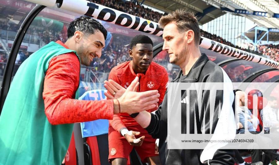 Mahir Emreli Miroslav Kloze ilə görüşdü - FOTO Mahir Emreli Miroslav Kloze ilə görüşdü - FOTO