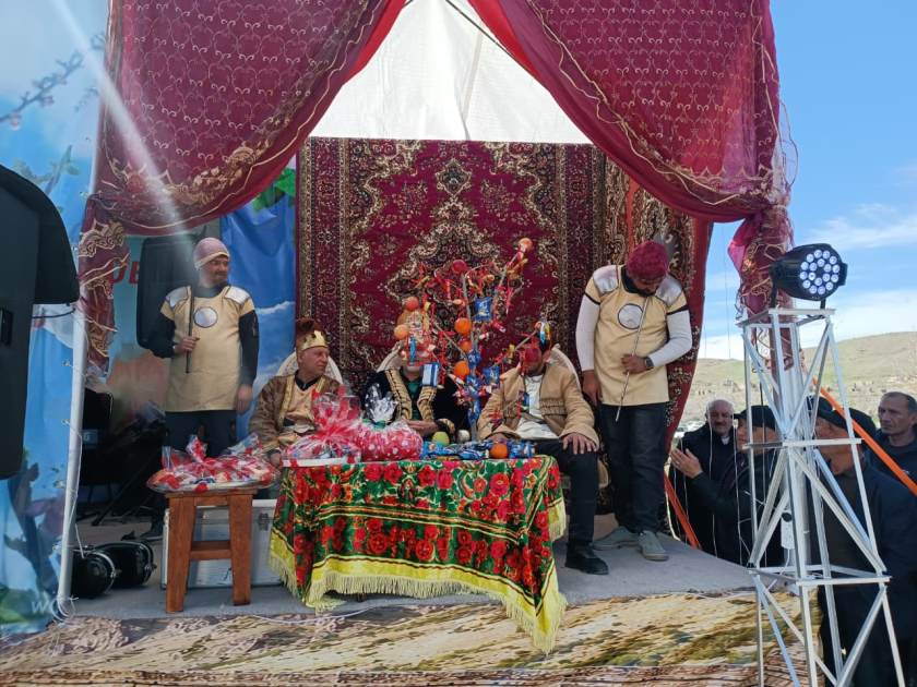 Cəbrayılda tonqalı Dədə Qorqud yandırdı - FOTO