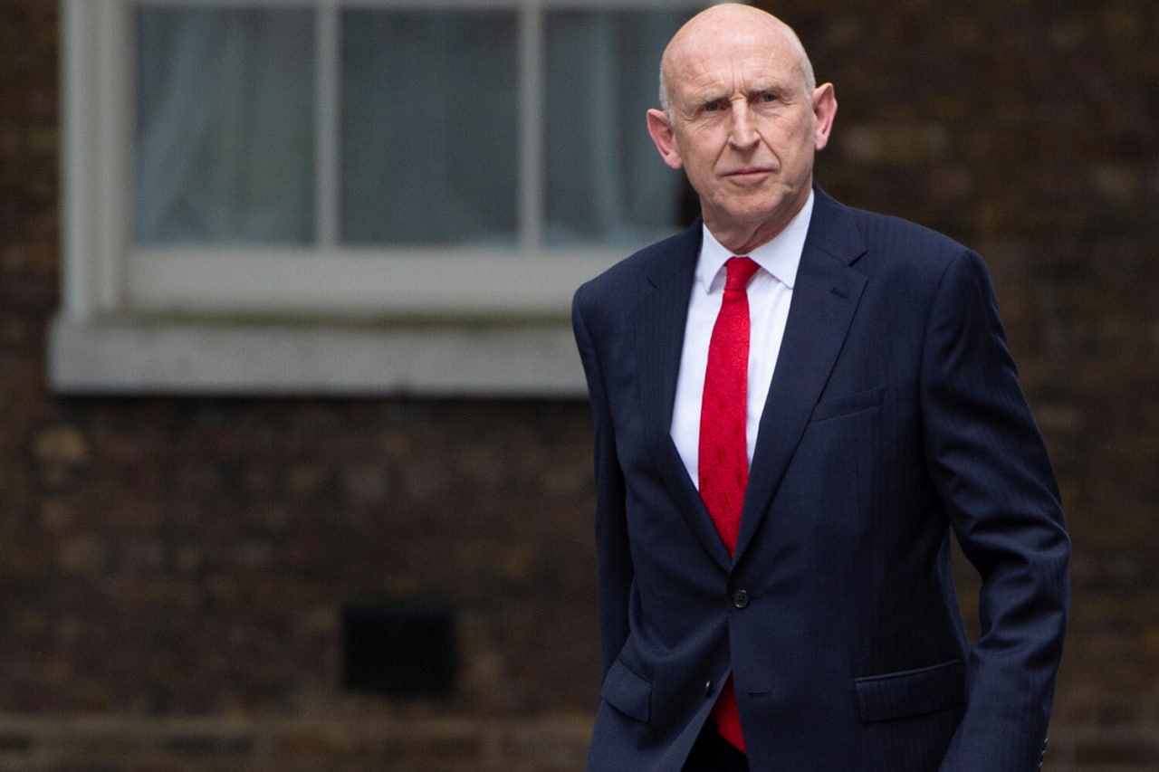 İran Hind okeanına da raket atıb - Britaniyanın müdafiə nazirindən AÇIQLAMA