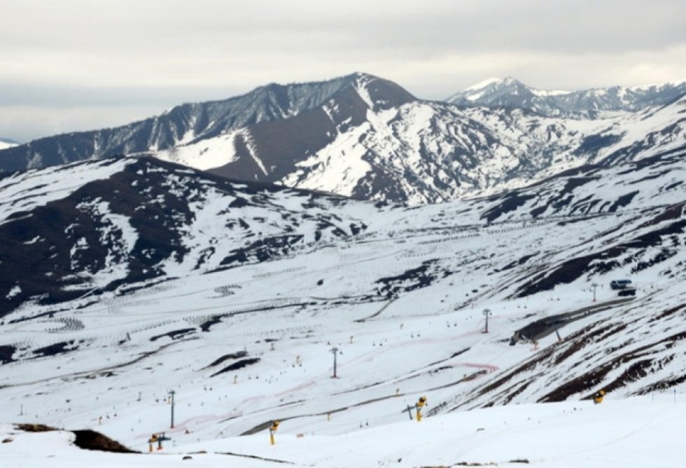 Şahdağa qar yağır - FAKTİKİ HAVA