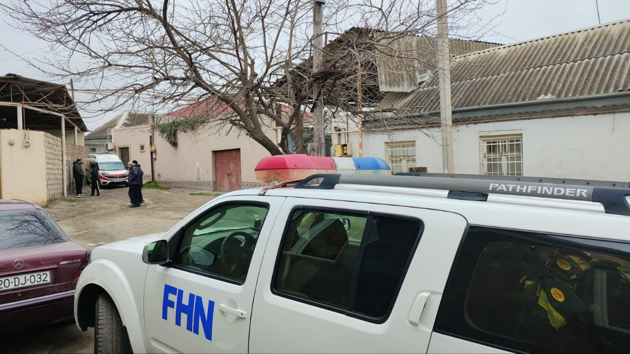 Gəncədə yanğında həyatını itirən kişinin ölüm səbəbi bilindi - TƏFƏRRÜATLAR - FOTO Gəncədə yanğında həyatını itirən kişinin ölüm səbəbi bilindi - TƏFƏRRÜATLAR - FOTO