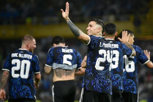 Argentina çətinliklə qalib gəldi - VİDEO