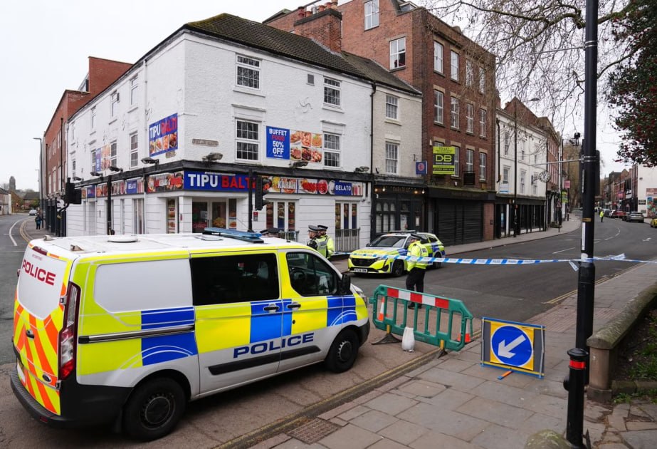 Naməlum şəxs avtomobili piyadaların üzərinə sürdü - 7 ağır yaralı var