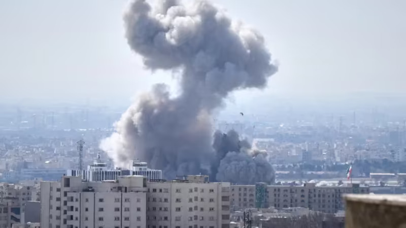 İsrail yenə Tehrana zərbə endirir İsrail yenə Tehrana zərbə endirir