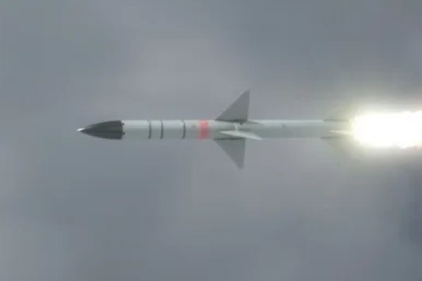 SON DƏQİQƏ: İran Türkiyəyə ballistik raket atıb SON DƏQİQƏ: İran Türkiyəyə ballistik raket atıb