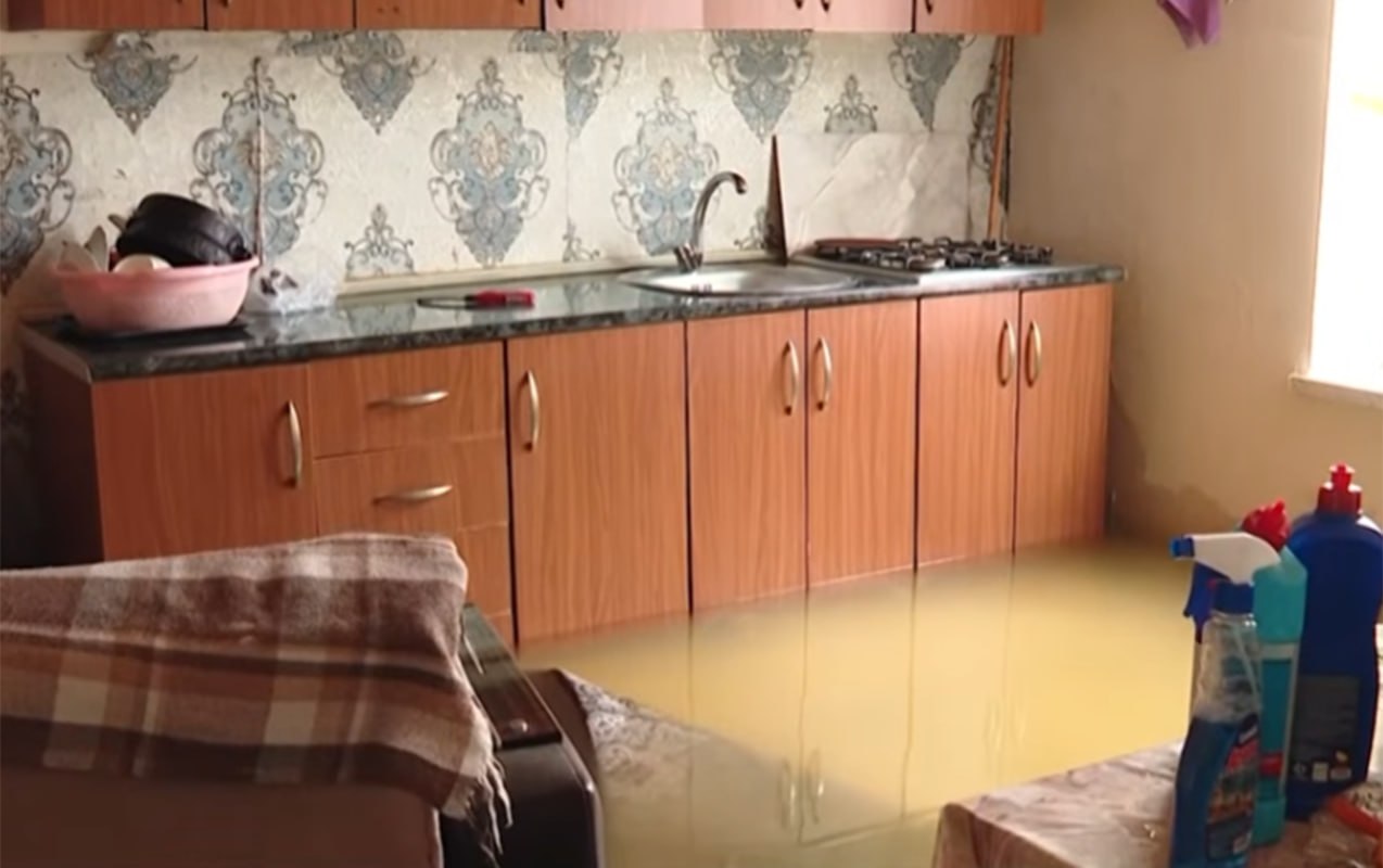 Su dolan evlərə dəyən ziyanı kim ödəyəcək? &ndash; Video