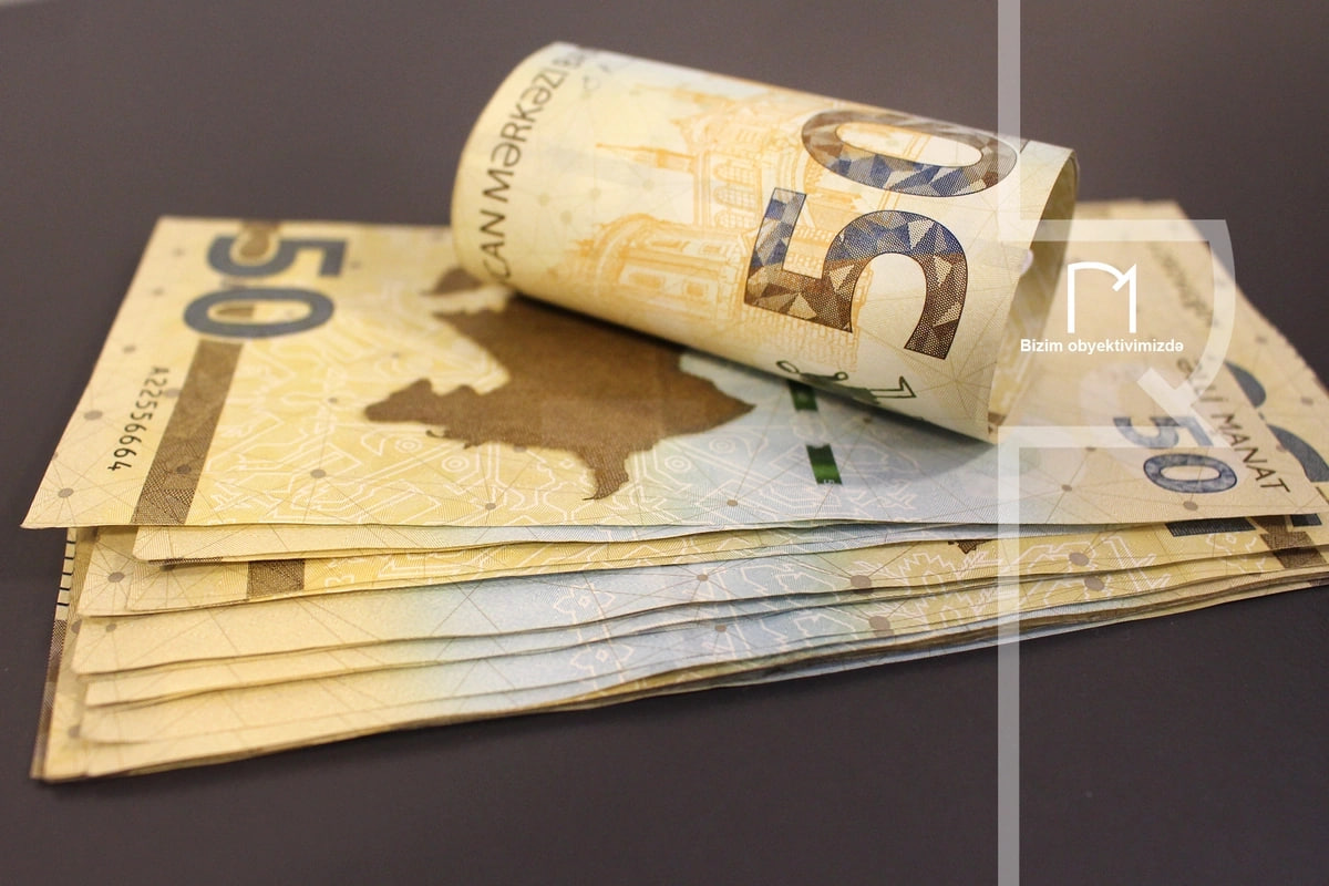 Azərbaycanda bu şəxslərin maaşları 35 faiz artacaq