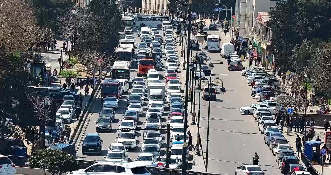 Bakı-Sumqayıt yolundakı tıxacın səbəbi bəlli oldu &ndash; FOTO/VİDEO