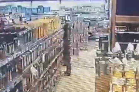 Türkiyədə zəlzələ anı kameraya düşdü – VİDEO Türkiyədə zəlzələ anı kameraya düşdü – VİDEO