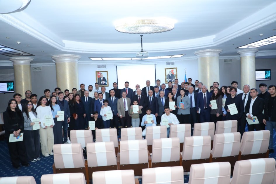 Əslən Basarkeçərdən olan 70-ə yaxın gənc təltif edildi - FOTO