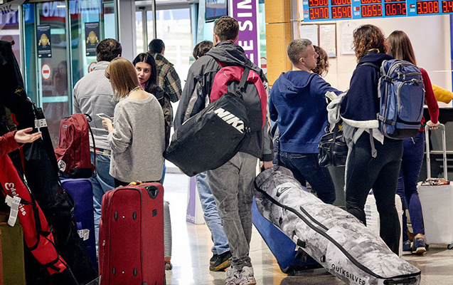 Bu şəxslər yüksək ixtisaslı miqrant hesab olunacaq – QƏRAR Bu şəxslər yüksək ixtisaslı miqrant hesab olunacaq – QƏRAR