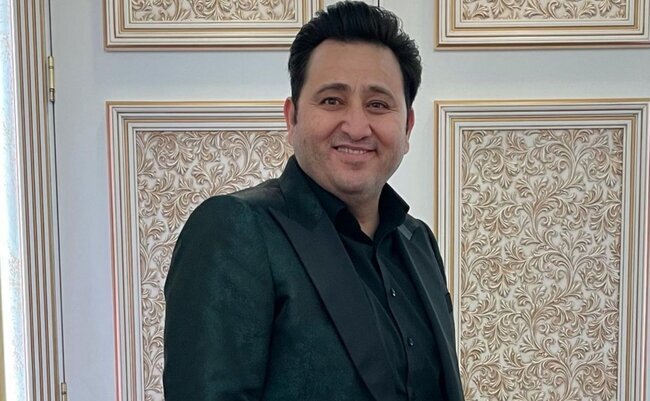 Elnarədən sonra bu məşhur müğənni də kəndinə SU ÇƏKDİRDİ - FOTO