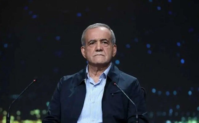 Pezeşkiandan XALQA MÜRACİƏT: &ldquo;İran üçün canımı verməyə hazıram&rdquo; - FOTO