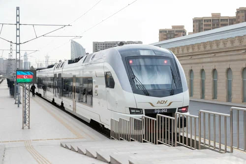 Dəmiryolu vağzallarına dair tələblər müəyyənləşdi &ndash; QƏRAR