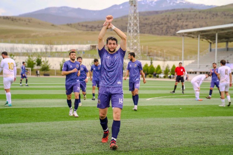 İkinci Liqa: &ldquo;Xankəndi&rdquo; böyükhesablı qələbə qazandı