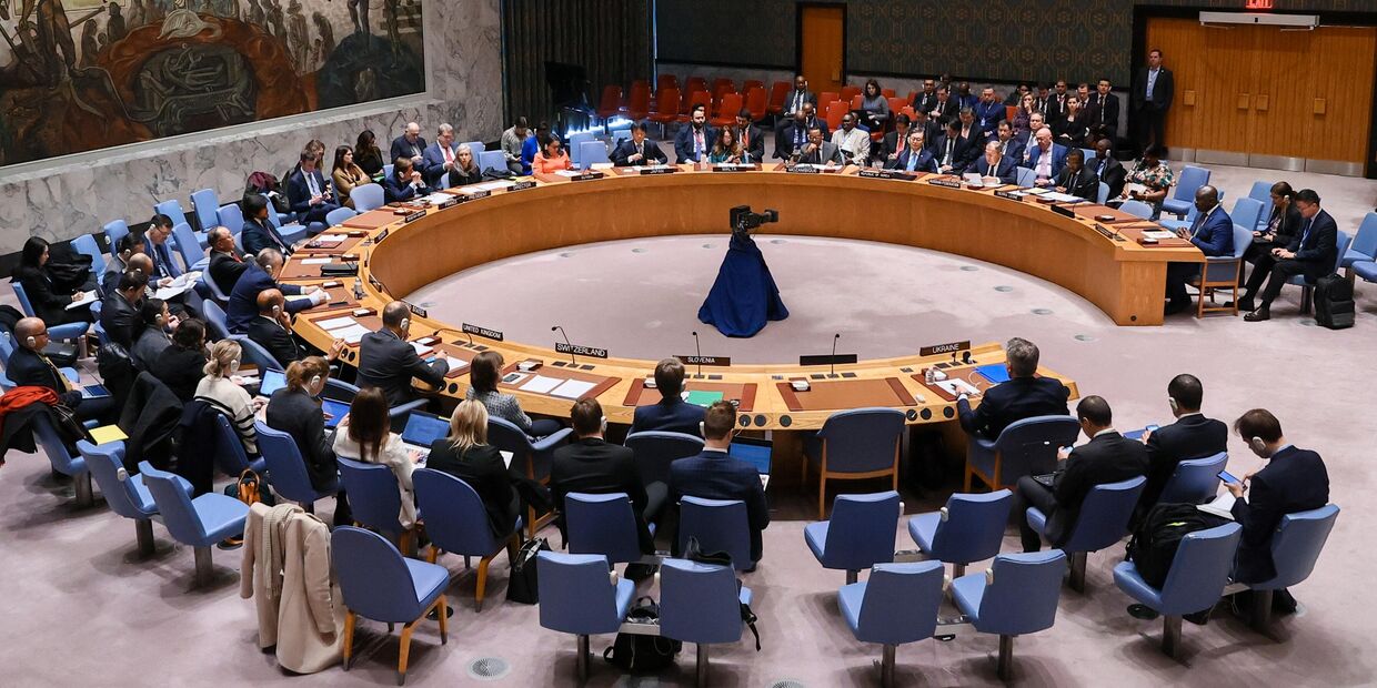 Çin: &ldquo;Hörmüz boğazı ilə bağlı qətnamə layihəsi münaqişəni alovlandırır&rdquo;