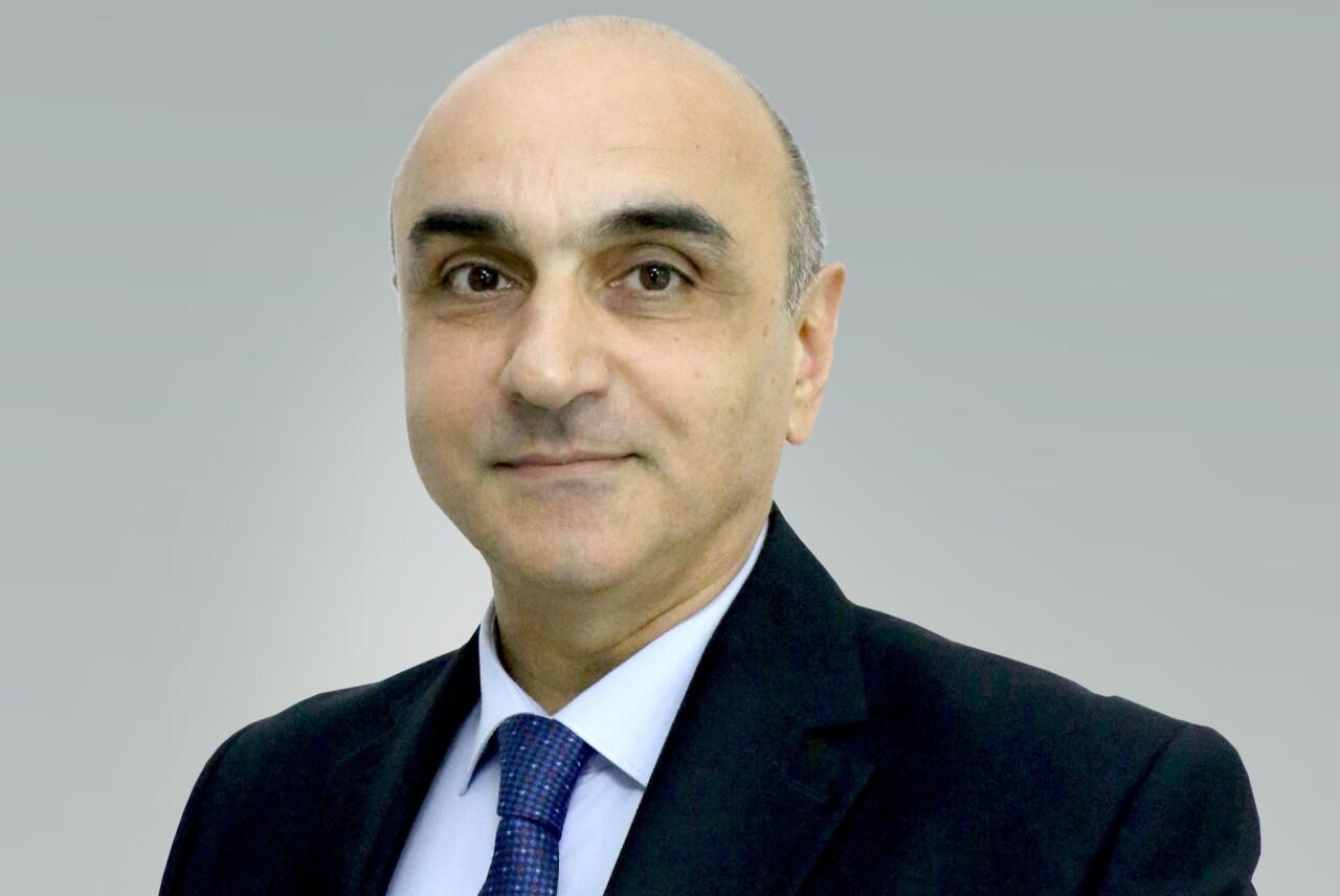 Şöbə müdiri menecer vəzifəsinə gətirildi Şöbə müdiri menecer vəzifəsinə gətirildi