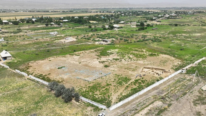 Özbəkistanda xəzinələrlə dolu 3000 illik qədim şəhər kəşf edildi Özbəkistanda xəzinələrlə dolu 3000 illik qədim şəhər kəşf edildi