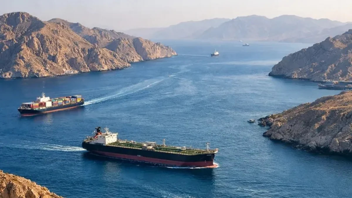 İran təsdiqlədi: "Hörmüz boğazında tankerlərdən ödəniş alınır"