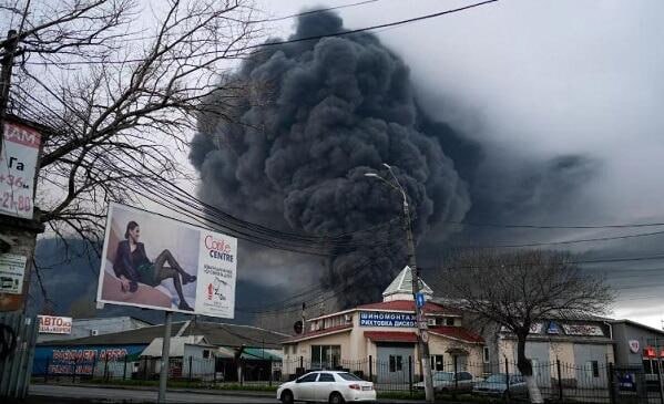 Rusiya Odessanı PUA-larla vurdu - Ölənlər var