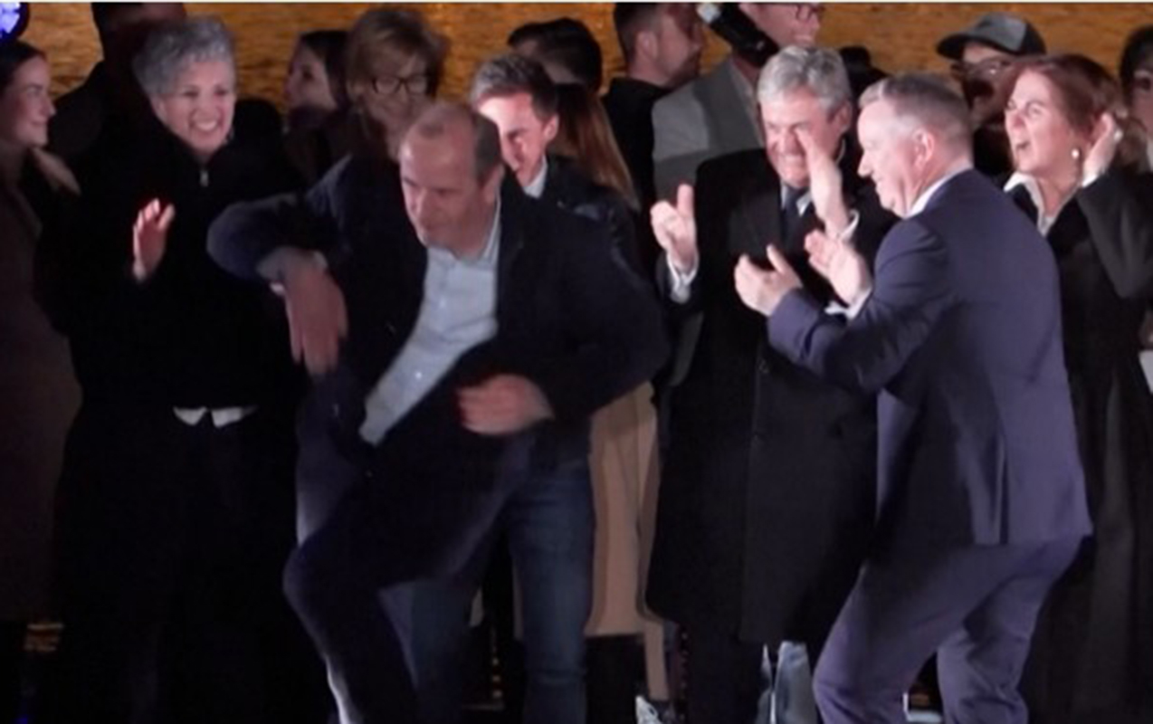 Qələbə rəqsi viral oldu - Video Qələbə rəqsi viral oldu - Video