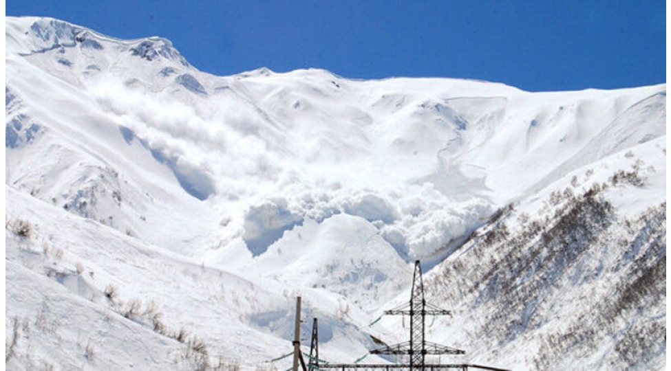 Şahdağda bir metr qar yağıb - FAKTİKİ HAVA Şahdağda bir metr qar yağıb - FAKTİKİ HAVA