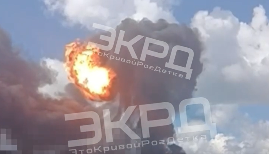 Ukraynada bəndlər, limanlar və yanacaq anbarları BOMBALANDI - VİDEO Ukraynada bəndlər, limanlar və yanacaq anbarları BOMBALANDI - VİDEO