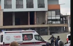 Bakıda yeni tikilmiş binada PARTLAYIŞ - Ölən var - VİDEO Bakıda yeni tikilmiş binada PARTLAYIŞ - Ölən var - VİDEO