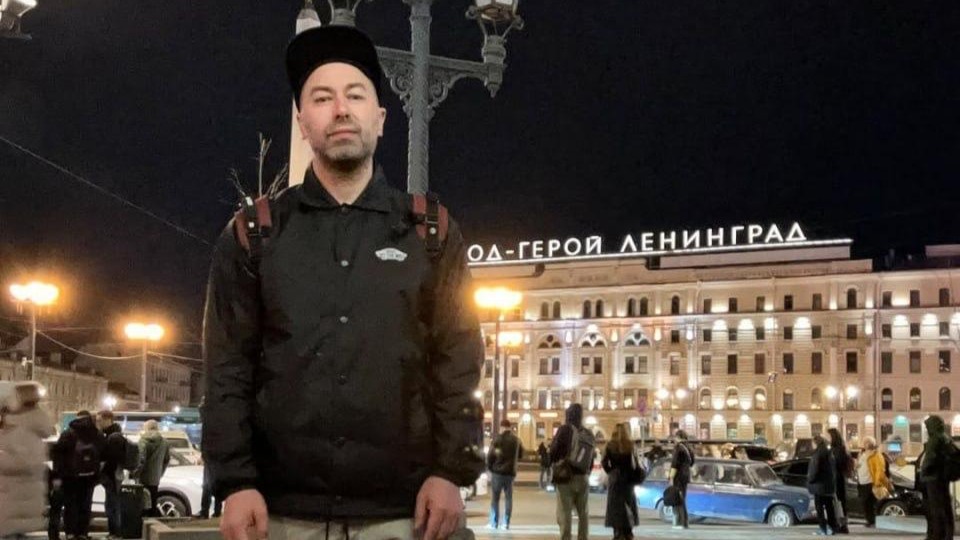 “Dmitri Qordon” Sankt-Peterburqda saxlanıldı - FOTO “Dmitri Qordon” Sankt-Peterburqda saxlanıldı - FOTO