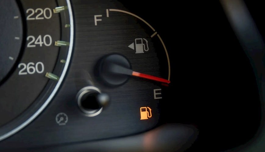 Niyə az benzinlə maşını sürmək olmaz? Niyə az benzinlə maşını sürmək olmaz?