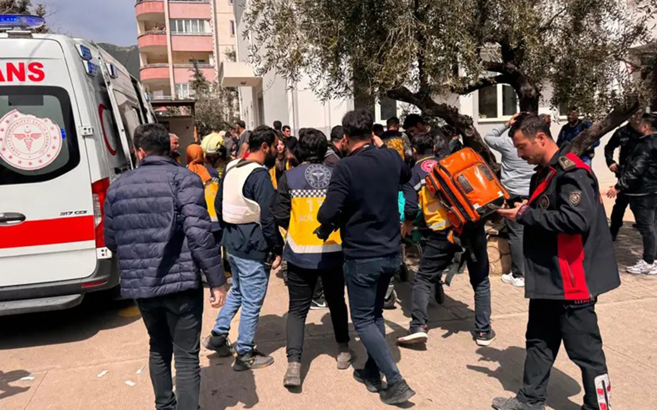 Kahramanmaraşda məktəbdəki silahlı hücumda ölənlərin sayı ARTDI