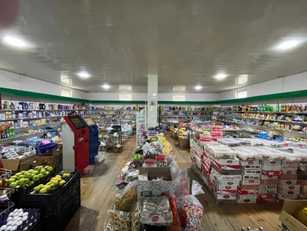 Neftçalada marketdə istehlaka yararsız məhsullar aşkarlandı – FOTO Neftçalada marketdə istehlaka yararsız məhsullar aşkarlandı – FOTO