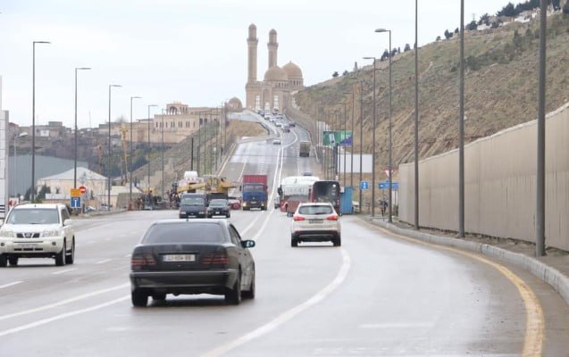 Bibiheybət yolundan istifadə edən sürücülərin NƏZƏRİNƏ &ndash; VİDEO