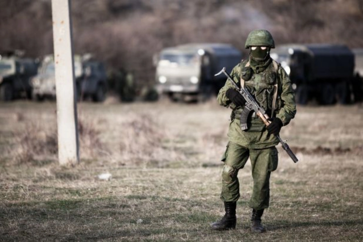 Rusiya Xarkovun bu kəndini nəzarətə götürdü - FOTO